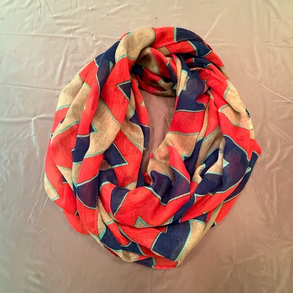 Etcetera by Carlisle Red/Tan/Navy/Teal Infinity Chevron Scarf Wrap - Picture 2 of 6